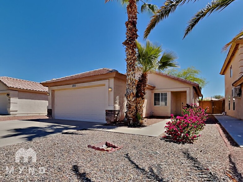Primary Photo - 4403 N 112th Ave