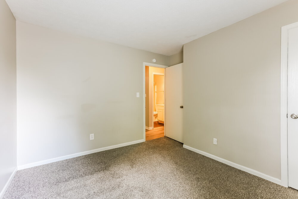 Building Photo - 5223 Pin Oak Dr