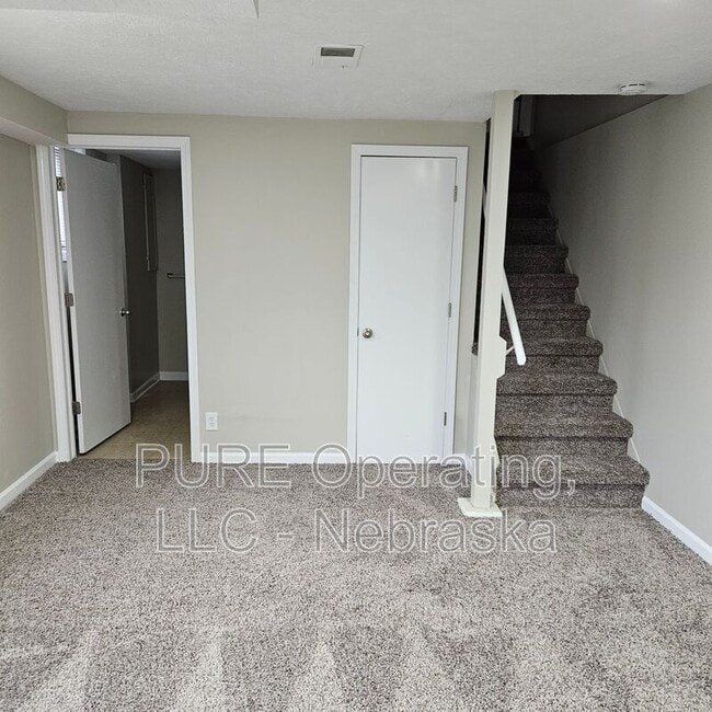 Building Photo - 3341 S 89th St