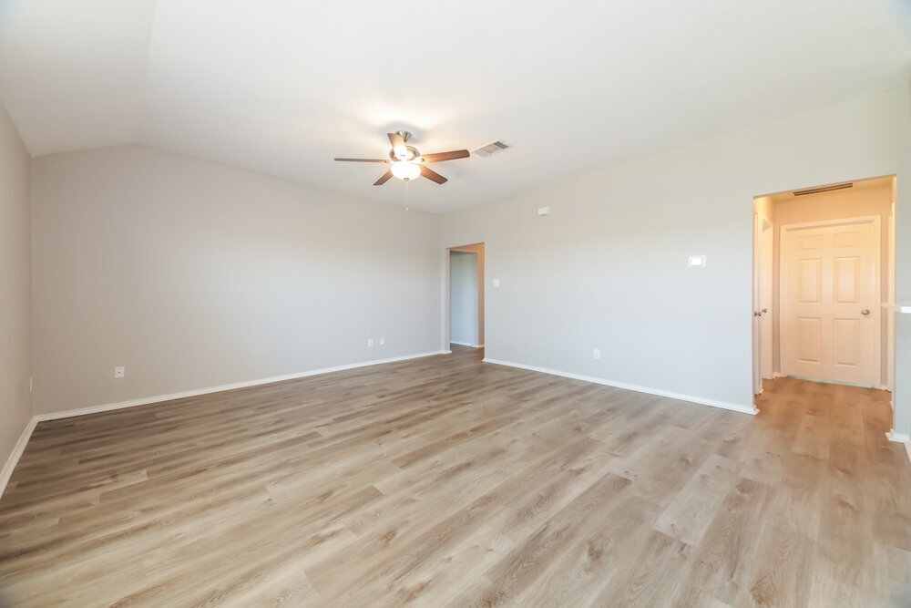 Building Photo - 120 Meadow View Ln
