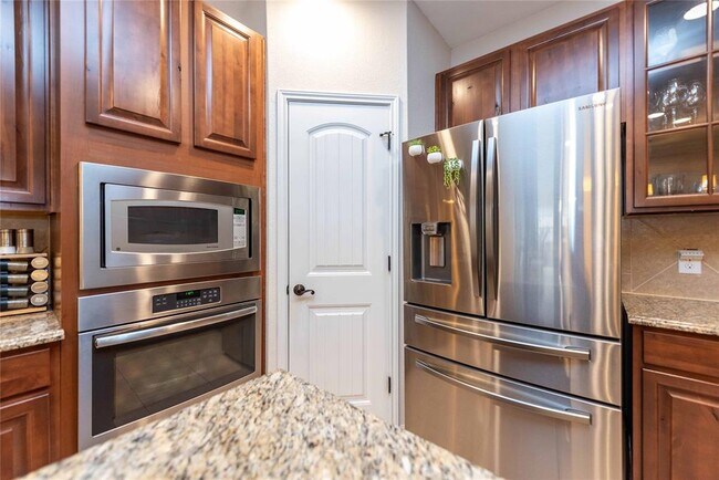 Building Photo - 5701 Gunnison Turn Rd