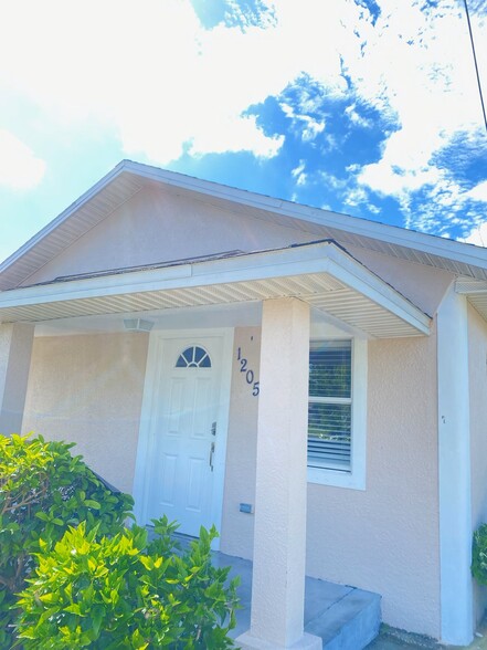 1205 Avenue F, Haines City, Fl - 1205 Ave F