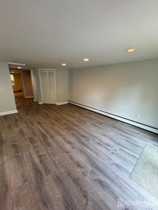 Building Photo - 1038 Kingsland Ln