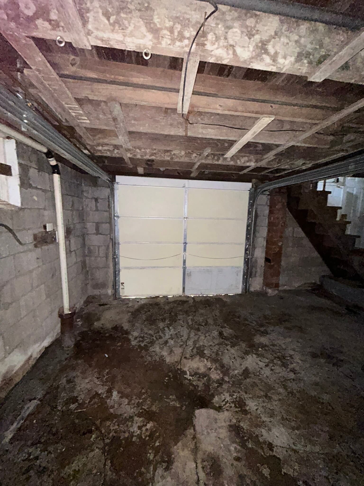 Building Photo - 606 Anderson St