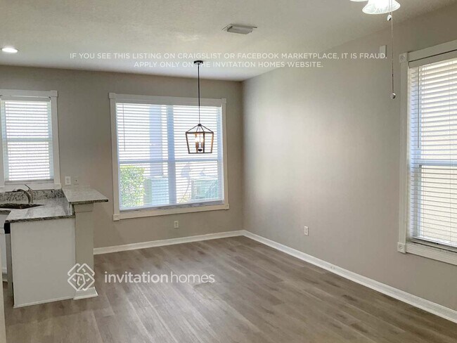 Building Photo - 10601 Kidbrooke Ct