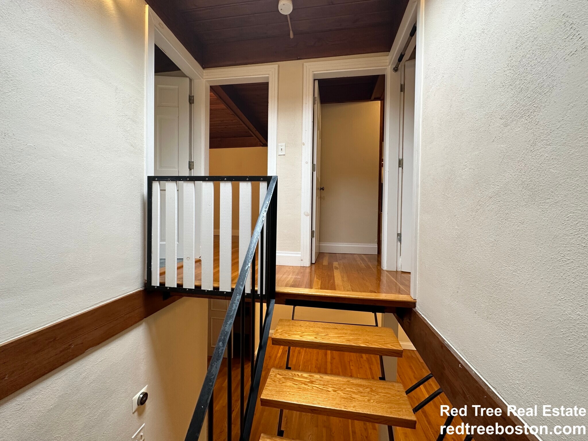 Building Photo - 248 Garden St