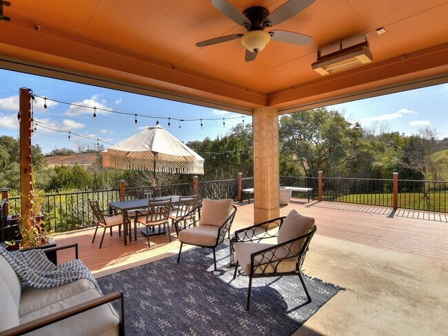 Building Photo - 214 Rivulet Ln