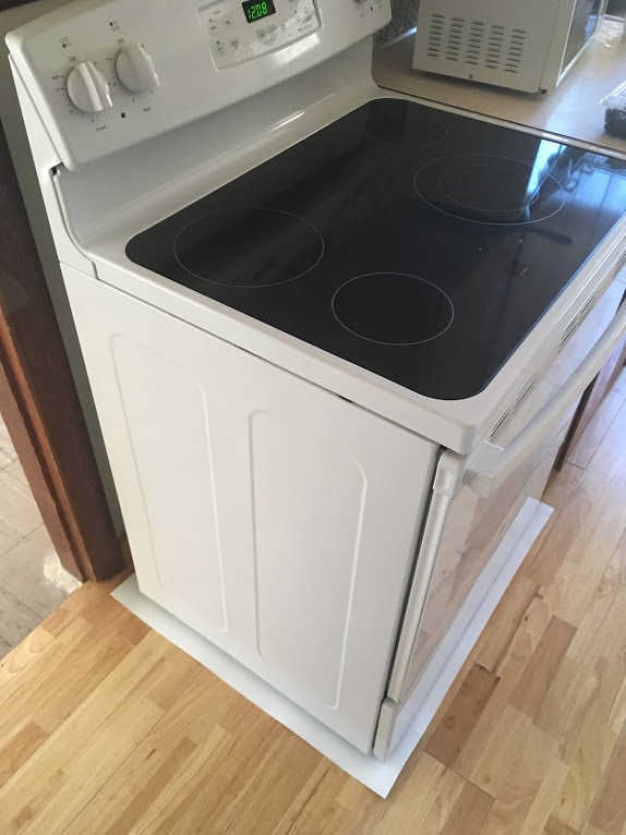 Electric stove. - 16 Obrien Ave