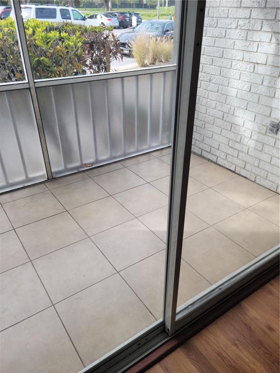 Building Photo - 2476 Sharkey Rd