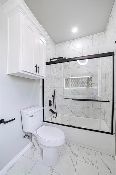 Building Photo - 4715 White Tail Ct
