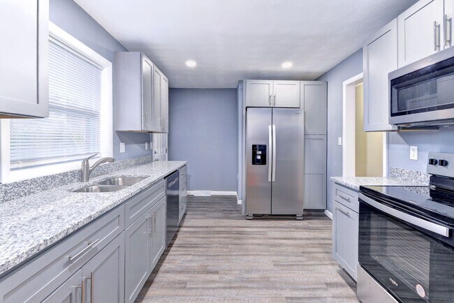 Building Photo - Call Eric Thompson at (757) 685-3172 for more information