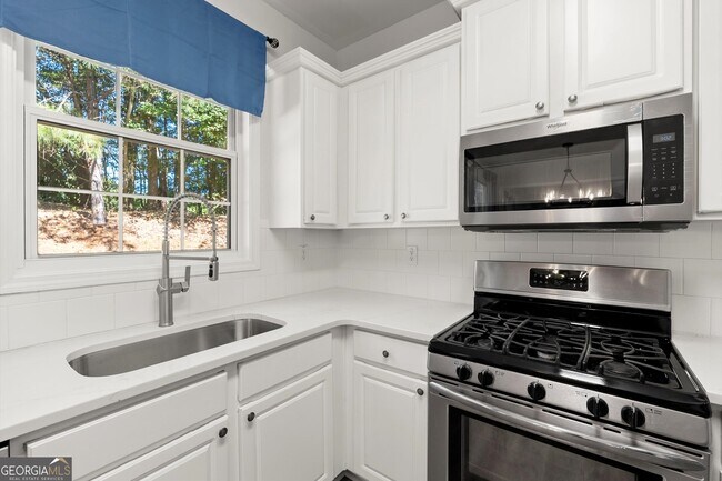 Building Photo - 3916 Wild Blossom