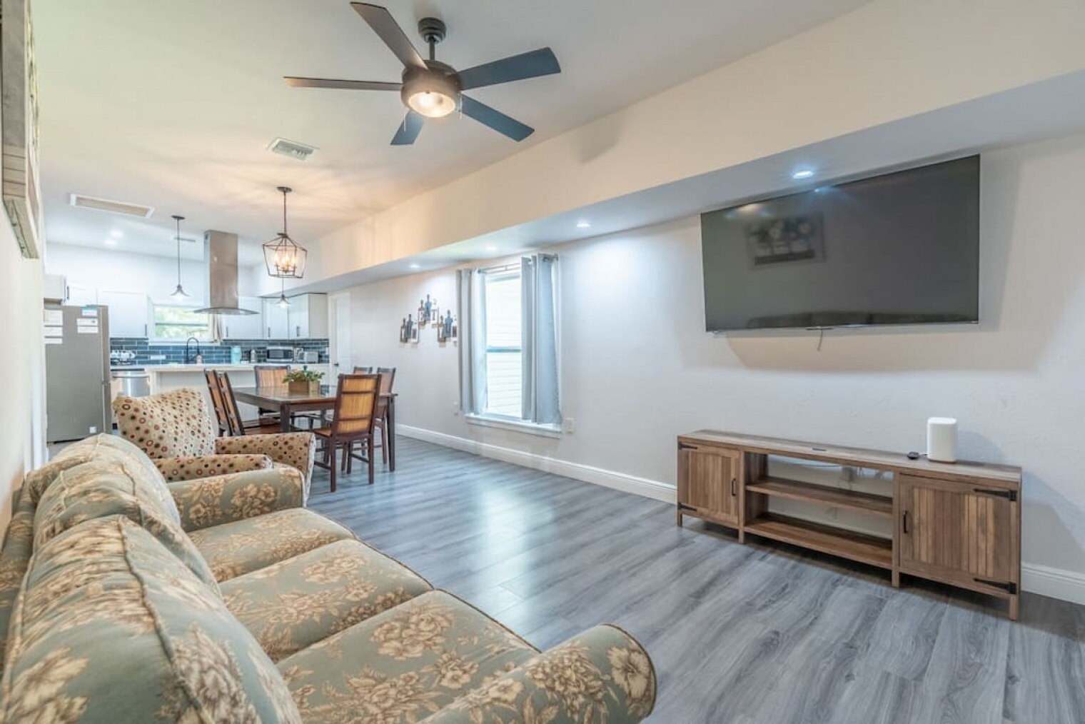 Building Photo - 11100 Orange River Blvd