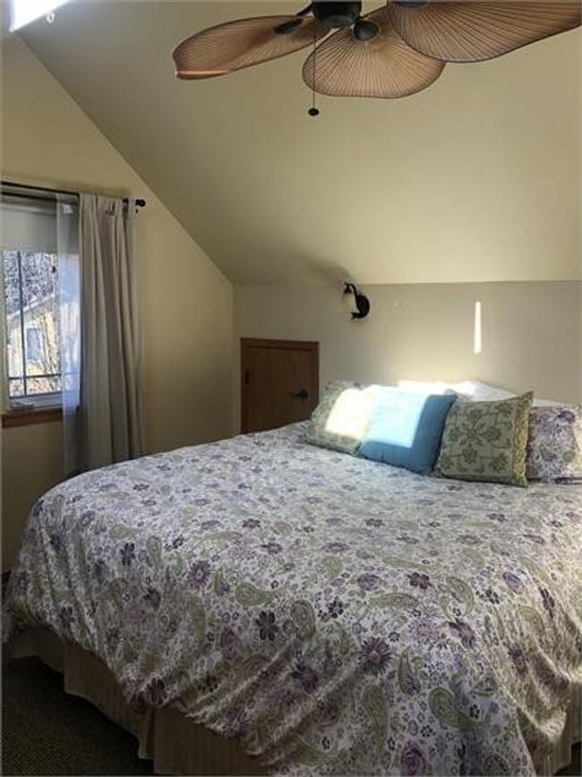 Building Photo - Wonderful Fully Furnished Cottage in Coupe...