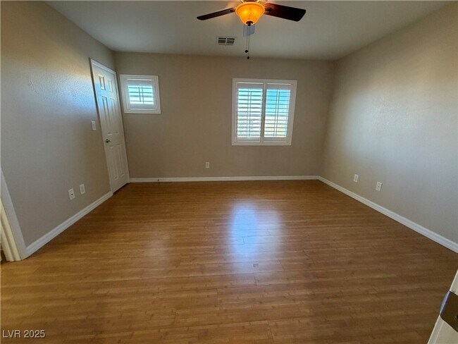 Building Photo - 9233 W Sunny Oven Ct