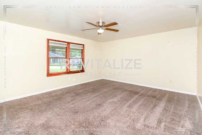 Building Photo - 1815 Ogburn Ave