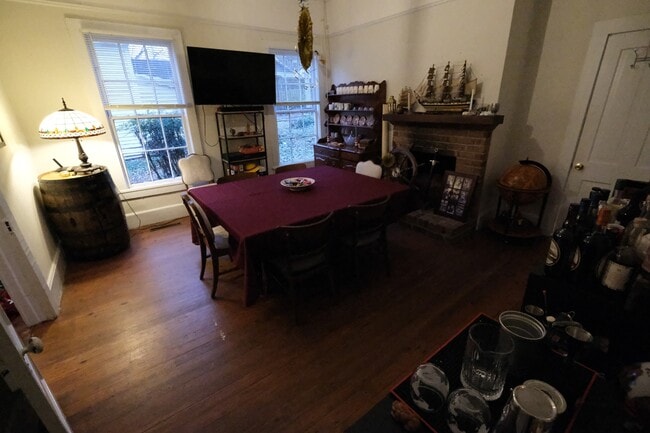 Building Photo - 179 Park Ave