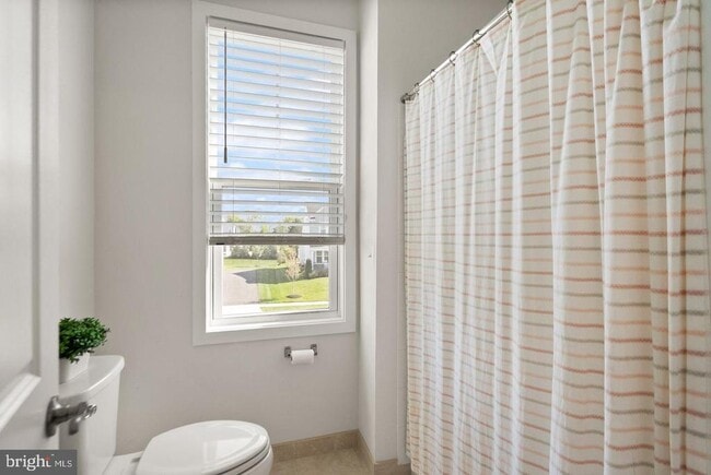 Building Photo - 1108 Coubertin Dr SE