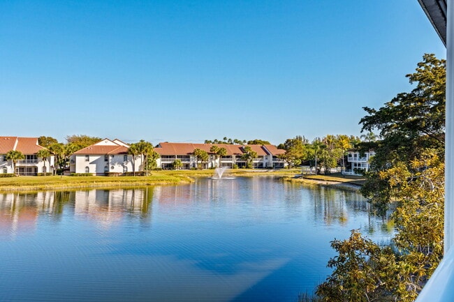 Building Photo - 271 Cypress Point Dr