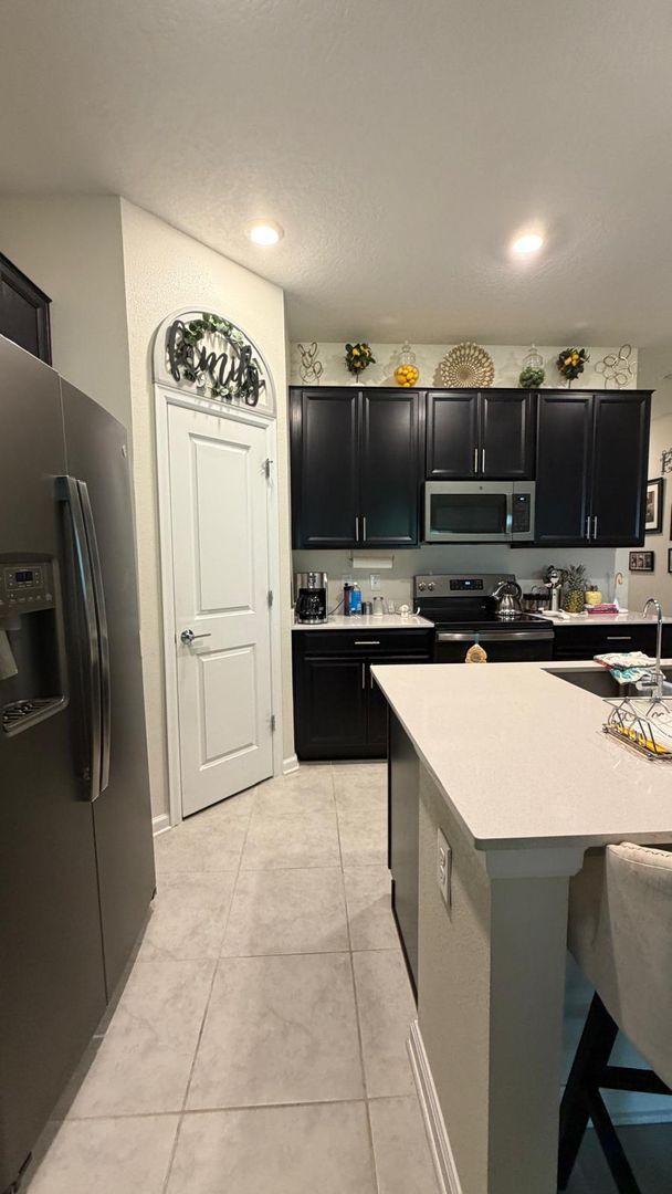 Building Photo - Beautiful 3 bed 2 bath Home