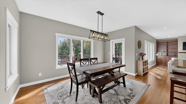 Building Photo - 1441 Echo Ridge Rd SW