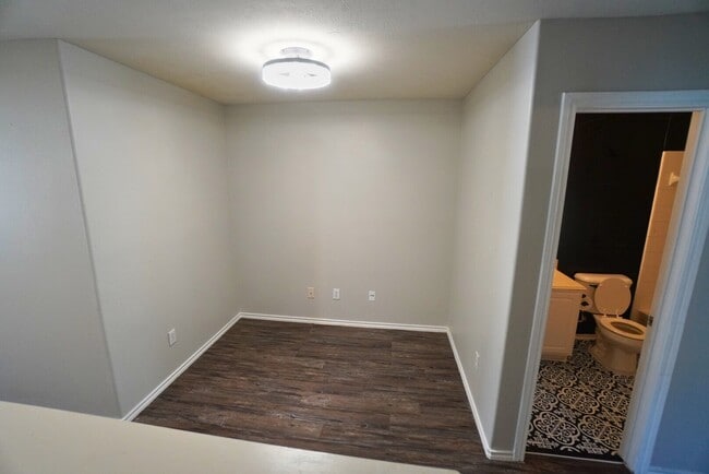 Building Photo - 12411 Oriole Lake Way