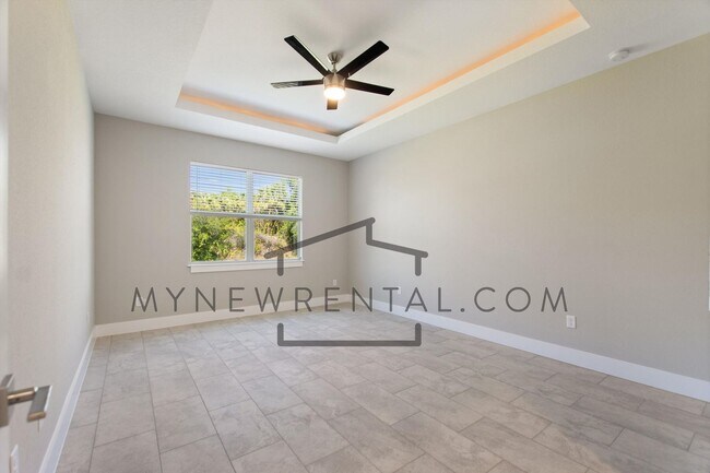 Building Photo - Deposit-Free! Get $1,000 OFF your first mo...