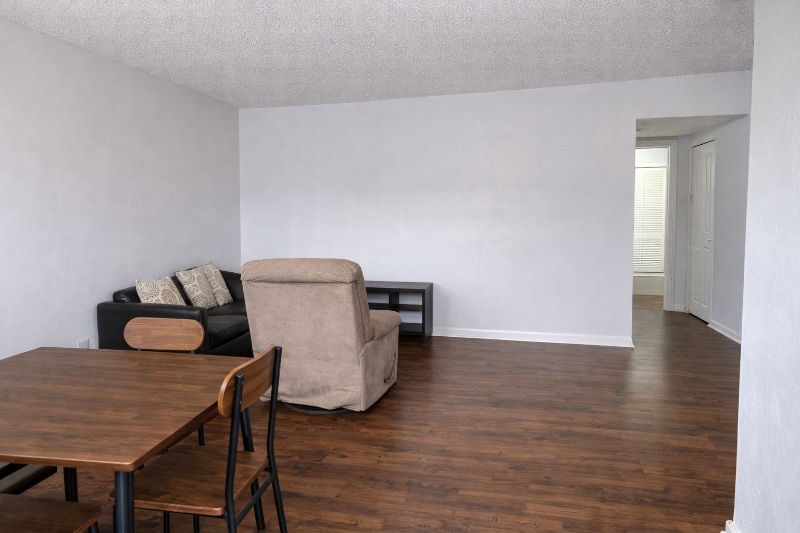 Building Photo - 5741 SW 36th Ct