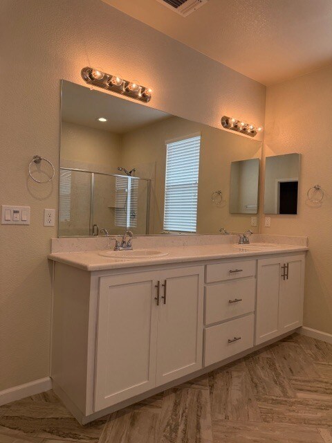 Building Photo - 3936 Purple Finch Ln