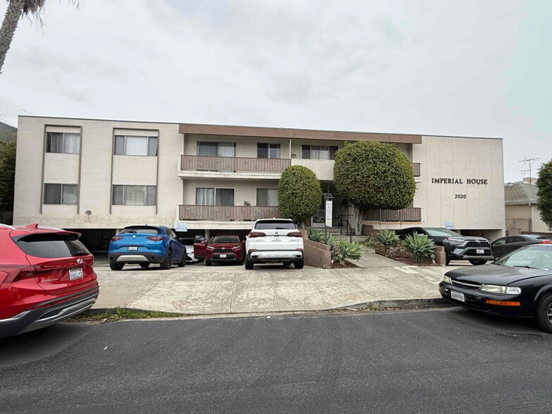 Building Photo - 2020 Preuss Rd