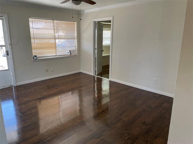 Building Photo - 2532 Jeanette Dr