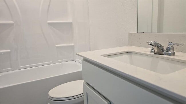 Building Photo - 2452 Bluestone Rd