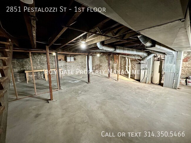 Building Photo - 2851 Pestalozzi St