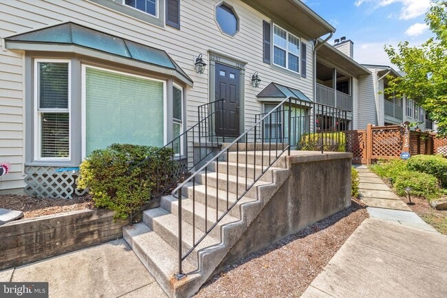 Building Photo - 12317 Wadsworth Way