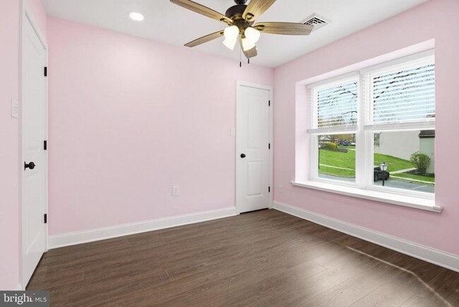 Building Photo - 51 Potter Ct