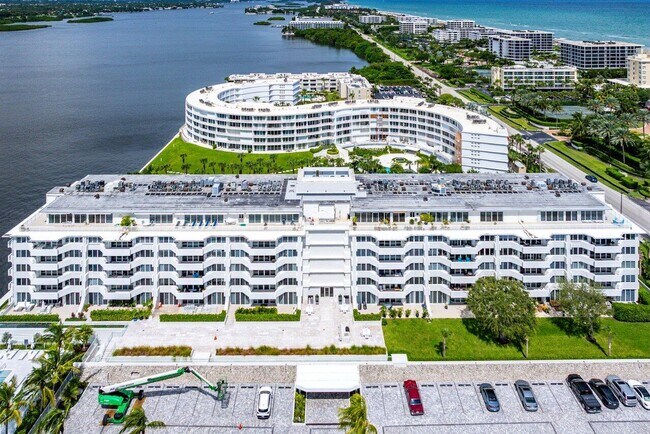 Building Photo - 2773 S Ocean Blvd