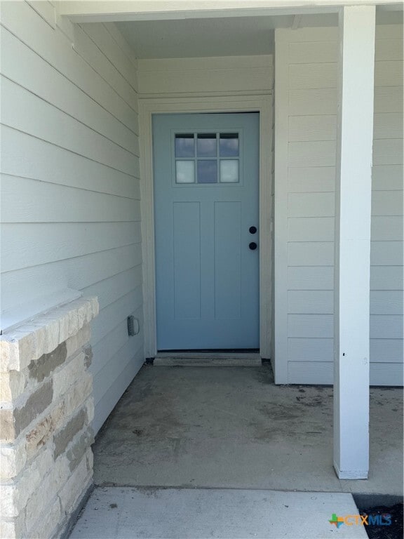 Building Photo - 907 Smoke Tree Ln