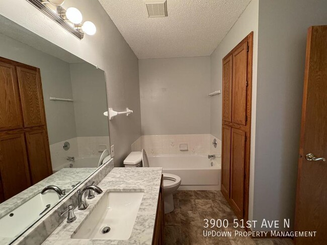 Building Photo - 3900 51st Ave N