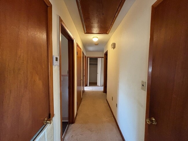 Building Photo - Wonderful Home With Lots Of Charm. Located in Seale Alabama!