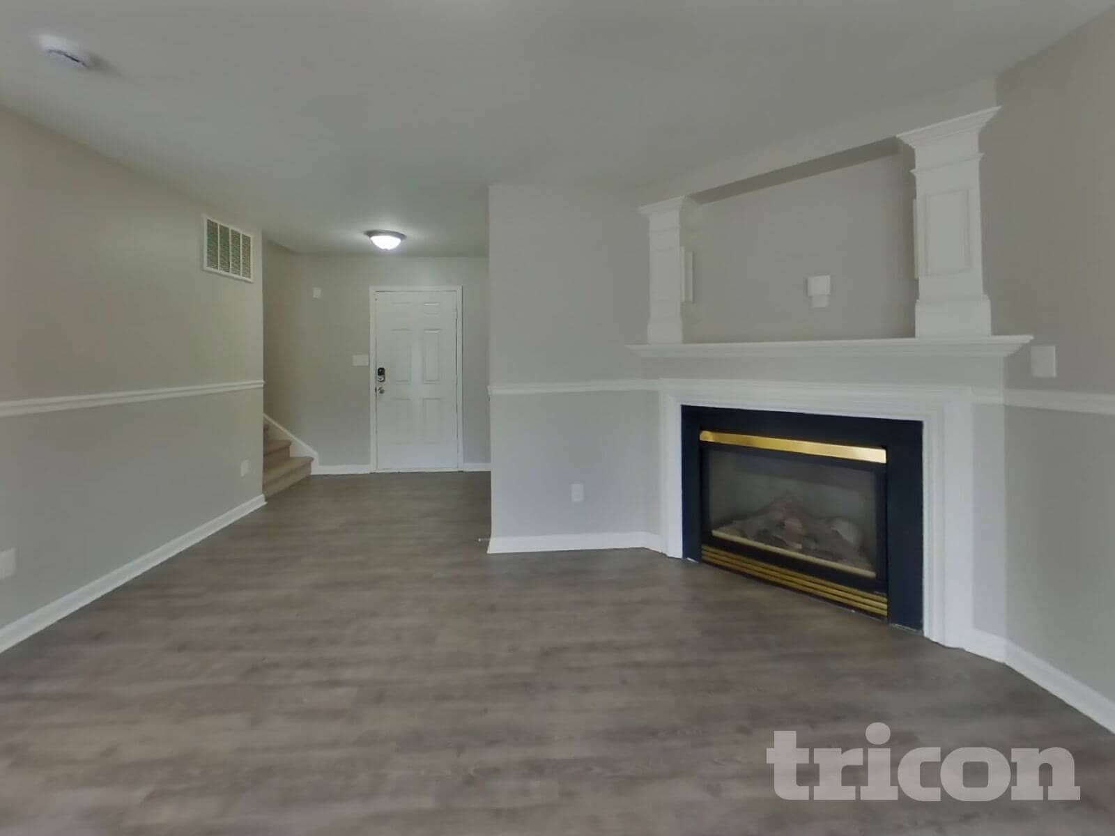 Building Photo - 5940 Briggs Dr