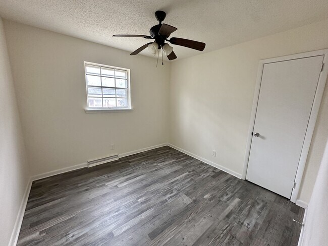 Building Photo - 2508 Arcadia Pl