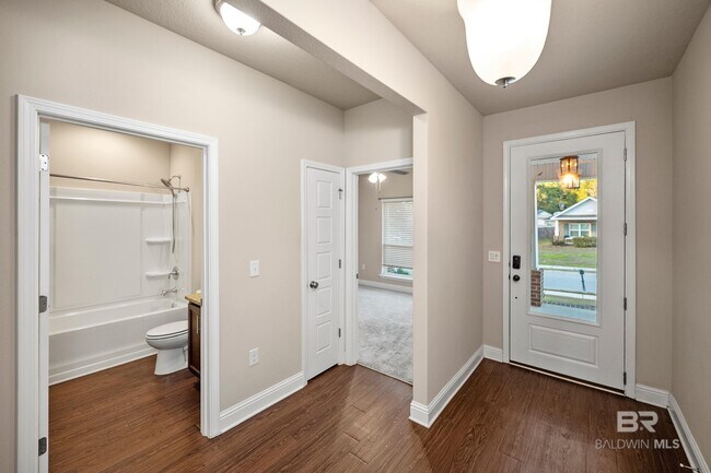 Building Photo - 7824 Barrington Ln