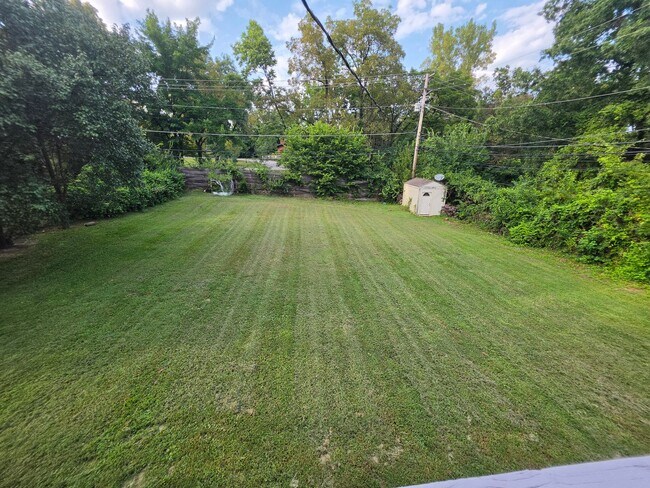 Building Photo - 4209 Defoe Dr