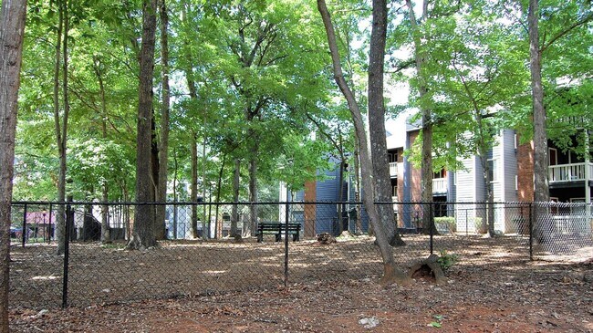 Building Photo - 3100 N Elm St