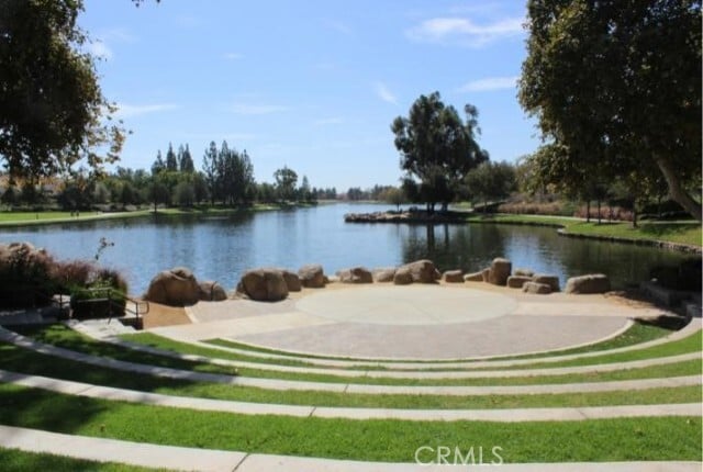 Building Photo - 12 Calle Katrina