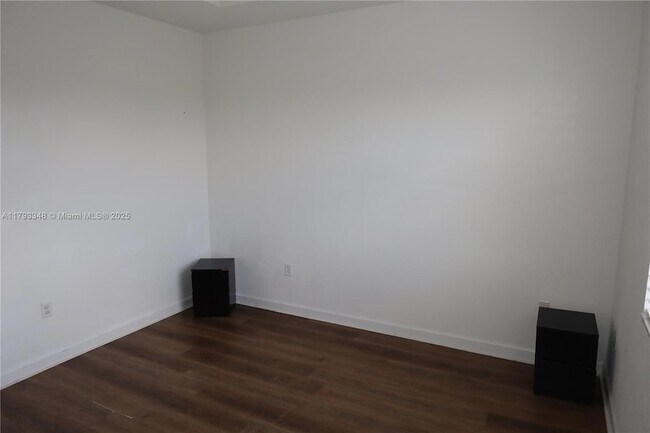 Building Photo - 18240 SW 148th Rd