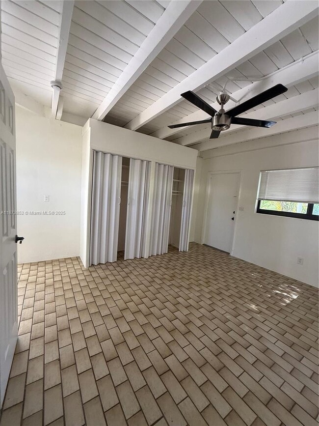 Building Photo - 1503 NE 128th St