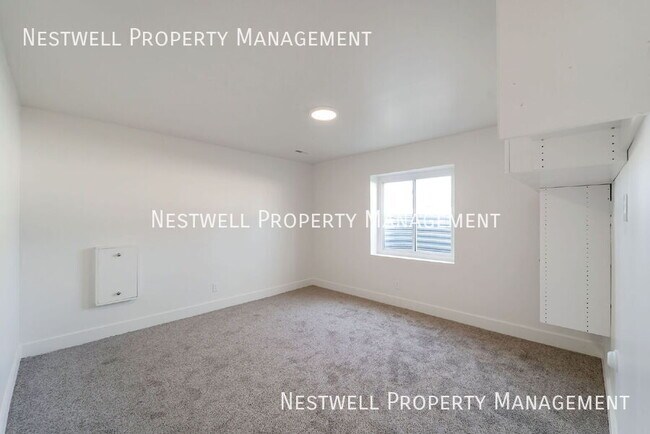 Building Photo - 353 Redberry Rd