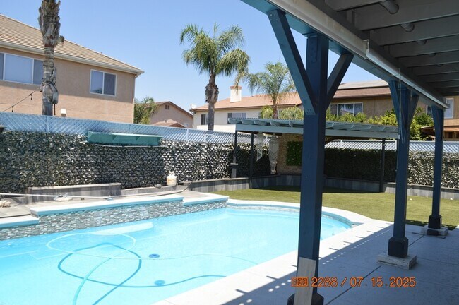 Building Photo - 249 Damara Ct