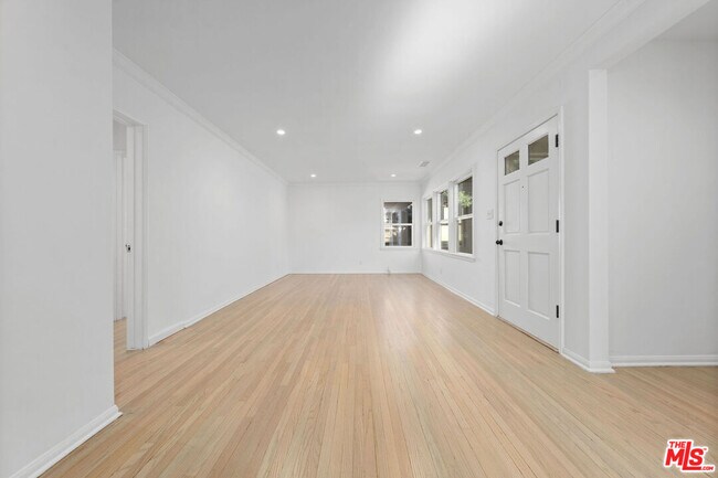 Building Photo - 11347 Cashmere St